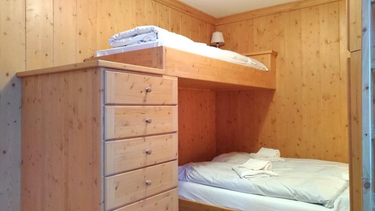 Casa Rossi Appartement Le Grazie  Buitenkant foto